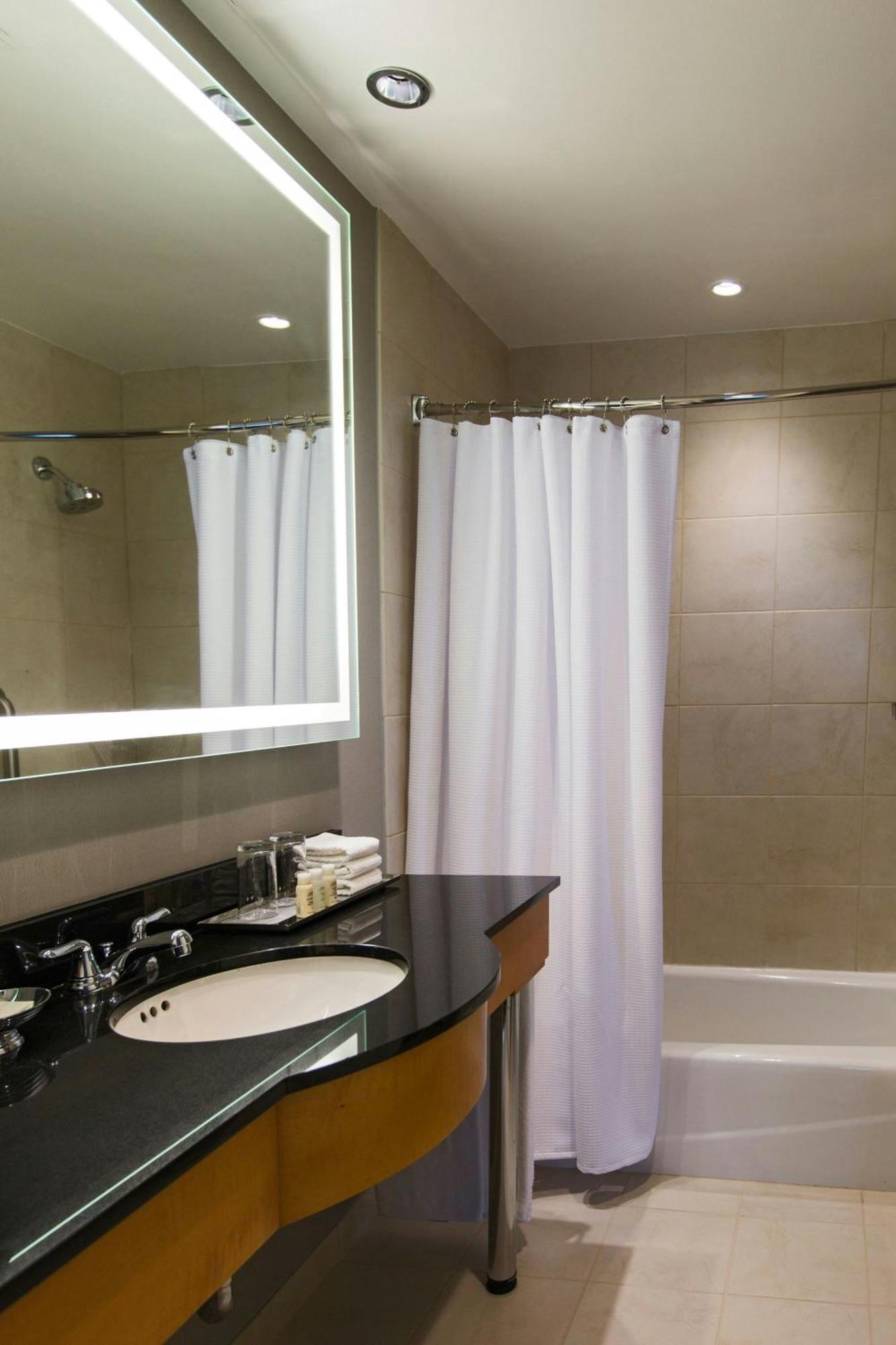 Renaissance Chicago O'Hare Suites Hotel Rosemont Exterior foto