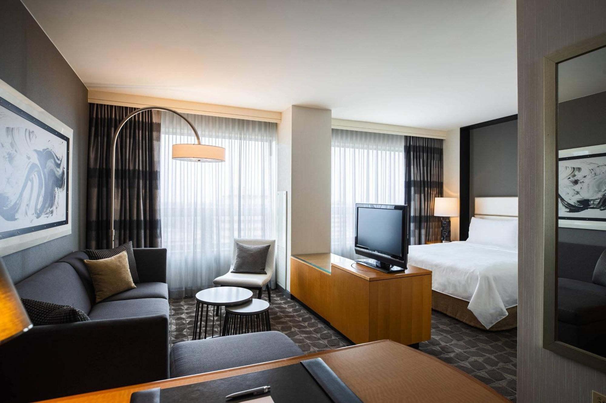 Renaissance Chicago O'Hare Suites Hotel Rosemont Exterior foto